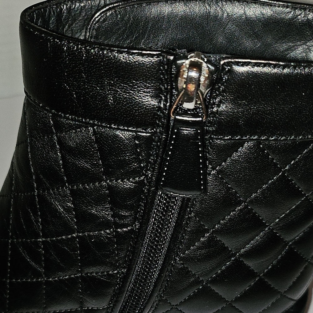 CHANEL Black Quilted Leather Ankle Booties With Iconic CC Turnlock. - Picture 3 of 15